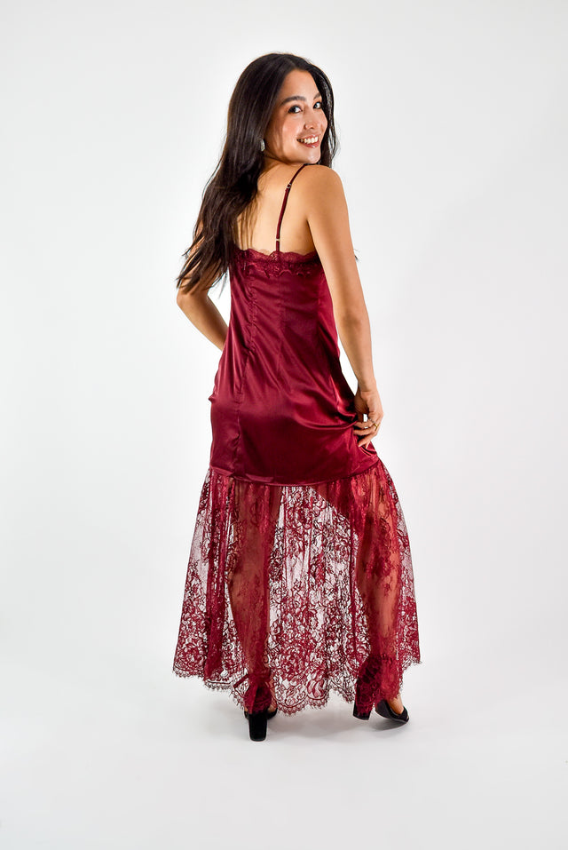 VESTIDO CON ENCAJE