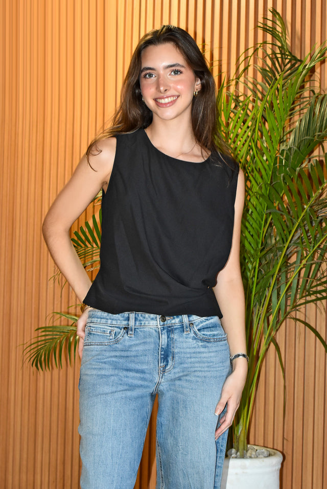 PANTALÓN DENIM CON DESGASTE