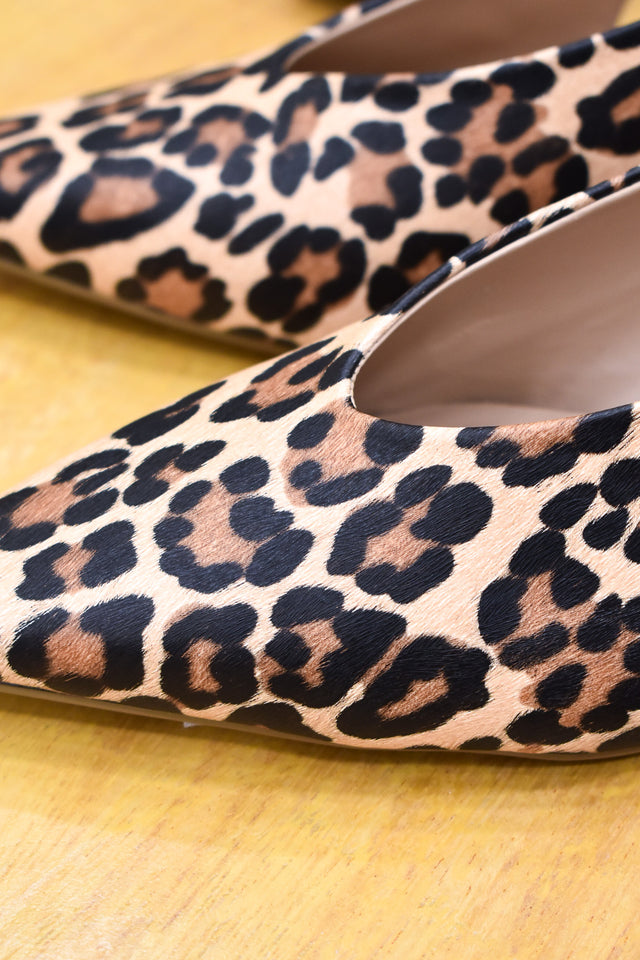 ZAPATILLA ANIMAL PRINT DESTALONADA