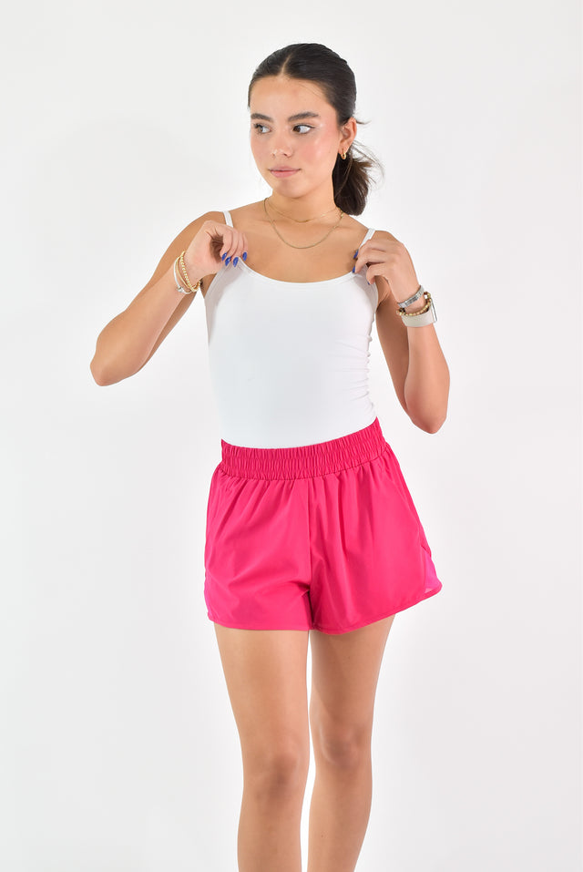 SHORT DEPORTIVO CON ELÁSTICO