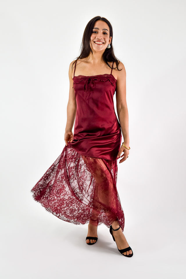 VESTIDO CON ENCAJE