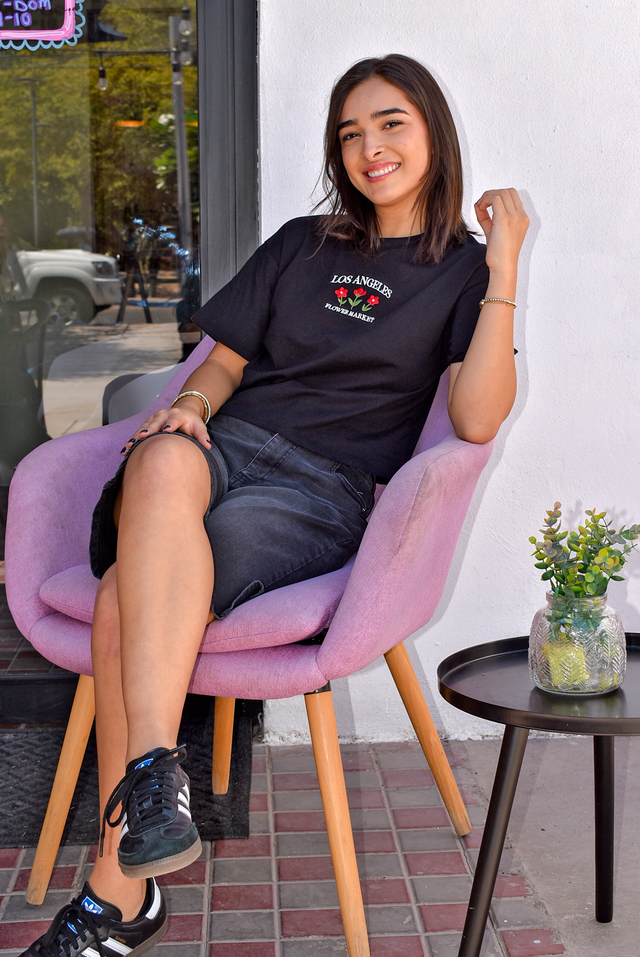 BLUSA CON BORDADO