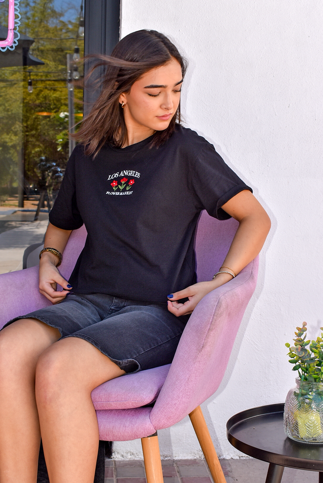 BLUSA CON BORDADO