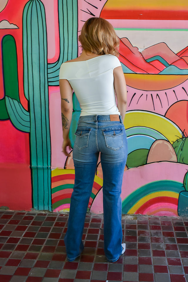 Blusa off-shoulder