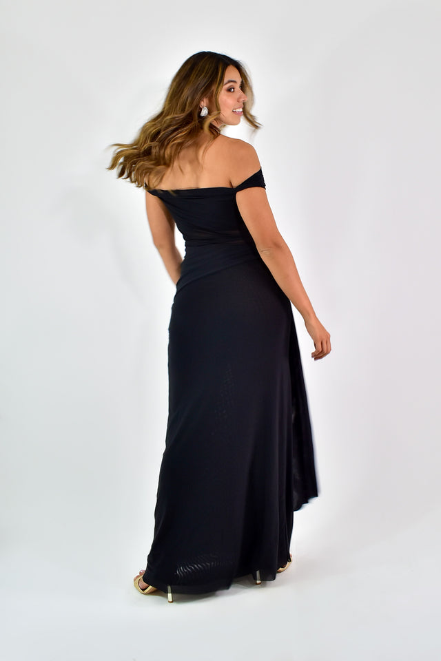 VESTIDO CON TRANSPARENCIA